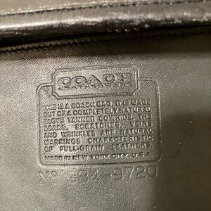 Vintage Coach Navy small shoulder bag